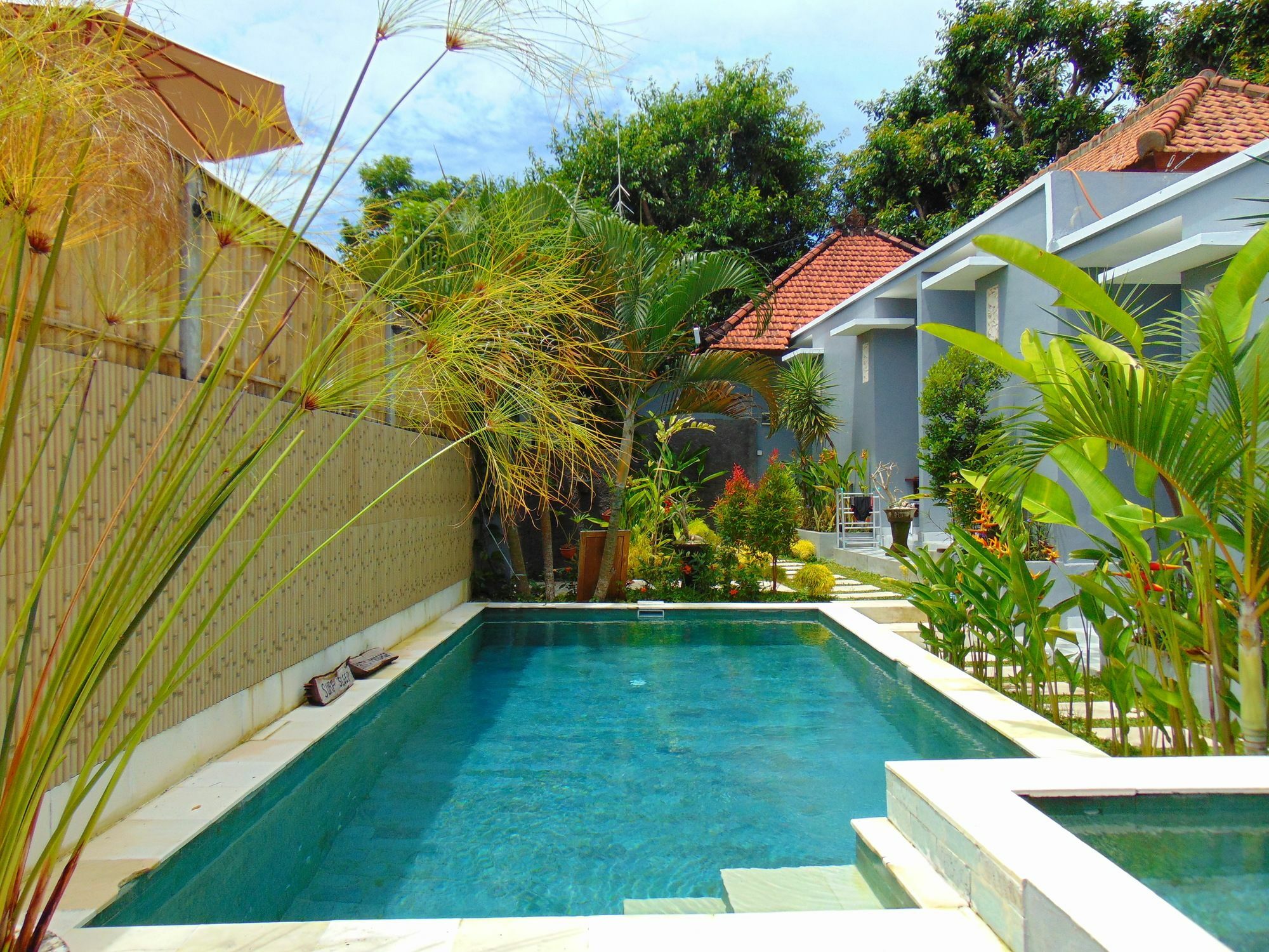 Batu Kandik Homestay (Adults Only) Uluwatu Eksteriør billede